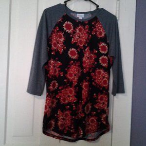 LuLaRoe Randy Baseball Tee ... Size M ... NWOT!